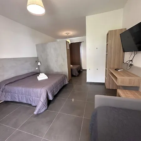 Frontemare Village & Ristorante Parque de Campismo 3*