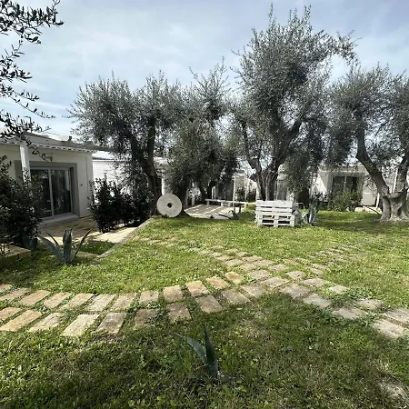 Parque de Campismo Frontemare Village & Ristorante 3*